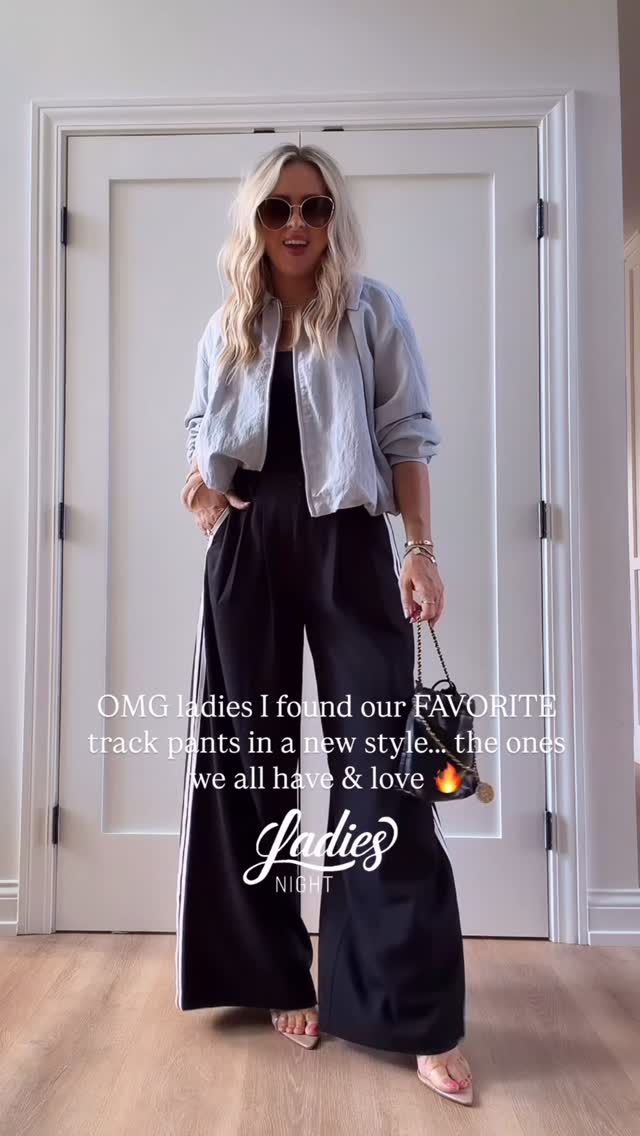 OMG I found our fave pants in a new combo… yes the ones we all have & love🔥🚨ditch the denim and get these! More colors! 
CommenT: WEEKEND for a DM to shop my or head to my bio! 

Spring style, spring 2026, women’s fashion, weekend, Chicago, track pants, date night, spring outfits, sandals, spring pants, style over 40, sports mom, jacket,