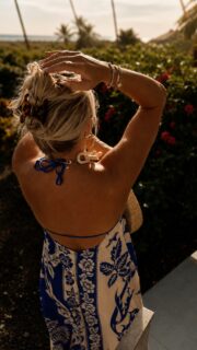 I mean let’s be honest here- the actual closest I’ll be to Greece this summer & this dress is fabulous. You will never guess where it’s from!👀💙Comment SHOP to shop or head to my bio! ✈️💯🤏🏼

I am SAT. I cannot tell you the compliments I got on this dress that I didn’t even steam or touch besides putting it on! Mind blown with this one! Lmk which print you snag! 

Dress, summer vacay, Greece, Europe outfits, summer outfits, summer dress, weekend, beach, vacation, resort wear, chunky necklace, Chicago, travel, summer style, eat, ate, best sellers, women’s fashion, style over 40