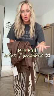 Let’s unbox some pre fall finds shall we!? 🤌🏼🍂👀
Comment STYLE to shop or head to bio! 

I can’t pick a favorite and these pants are a must! On trend and won’t break the bank + elastic are we kidding!? I love! 🫶🏻🤎

Fall style, fall fashion, zebra, animal print, fall 2026, suede jacket, Chicago, eat, ate, casual outfits, denim, clutch, women’s fashion, style over 40, new arrivals, sports mom, weekend, volleyball